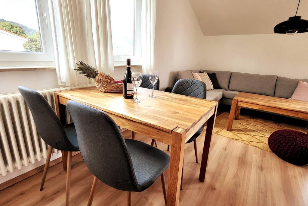 Ferienwohnung Merkurblick Gernsbach Bagian luar foto