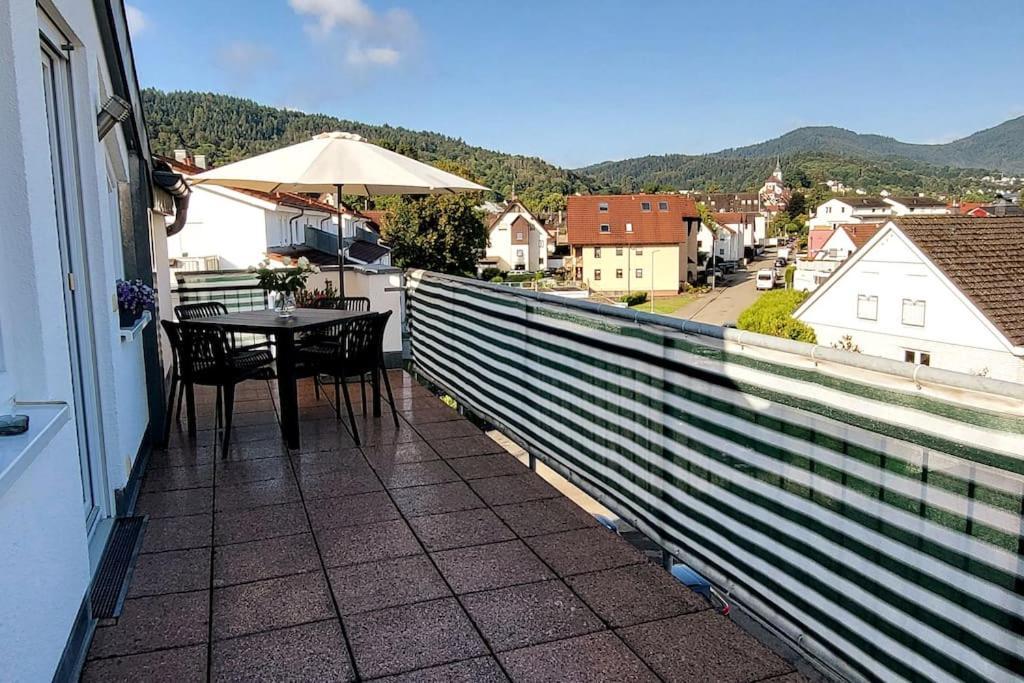 Ferienwohnung Merkurblick Gernsbach Bagian luar foto